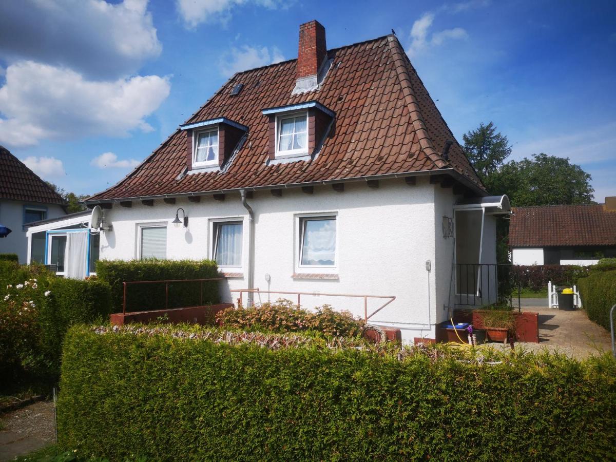 Ferienwohnungen Und Ferienhaus Im Nixenweg Hohwacht Exterior foto